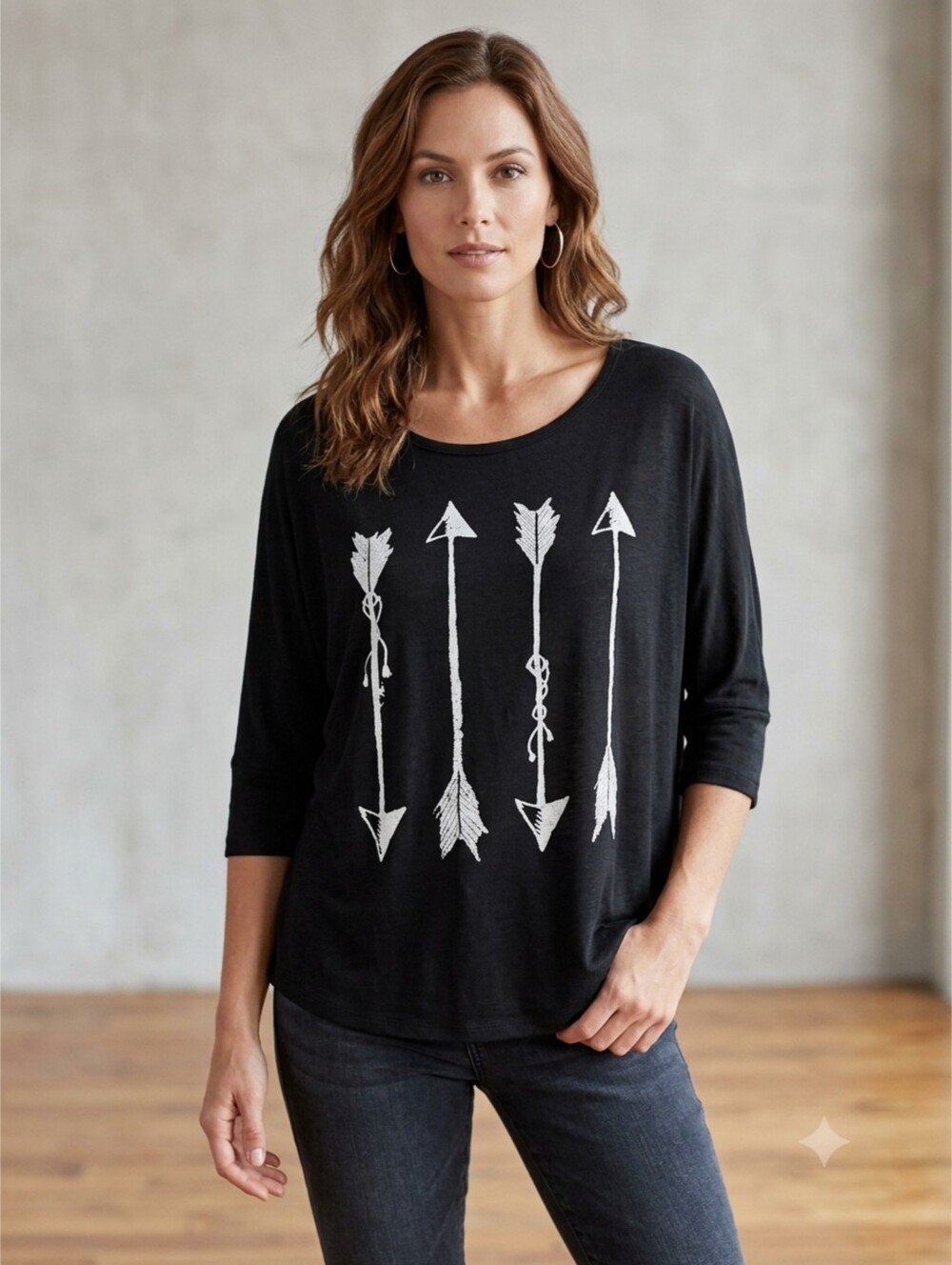 Woman's Four Feathered Arrows Scoop Neck Tunic